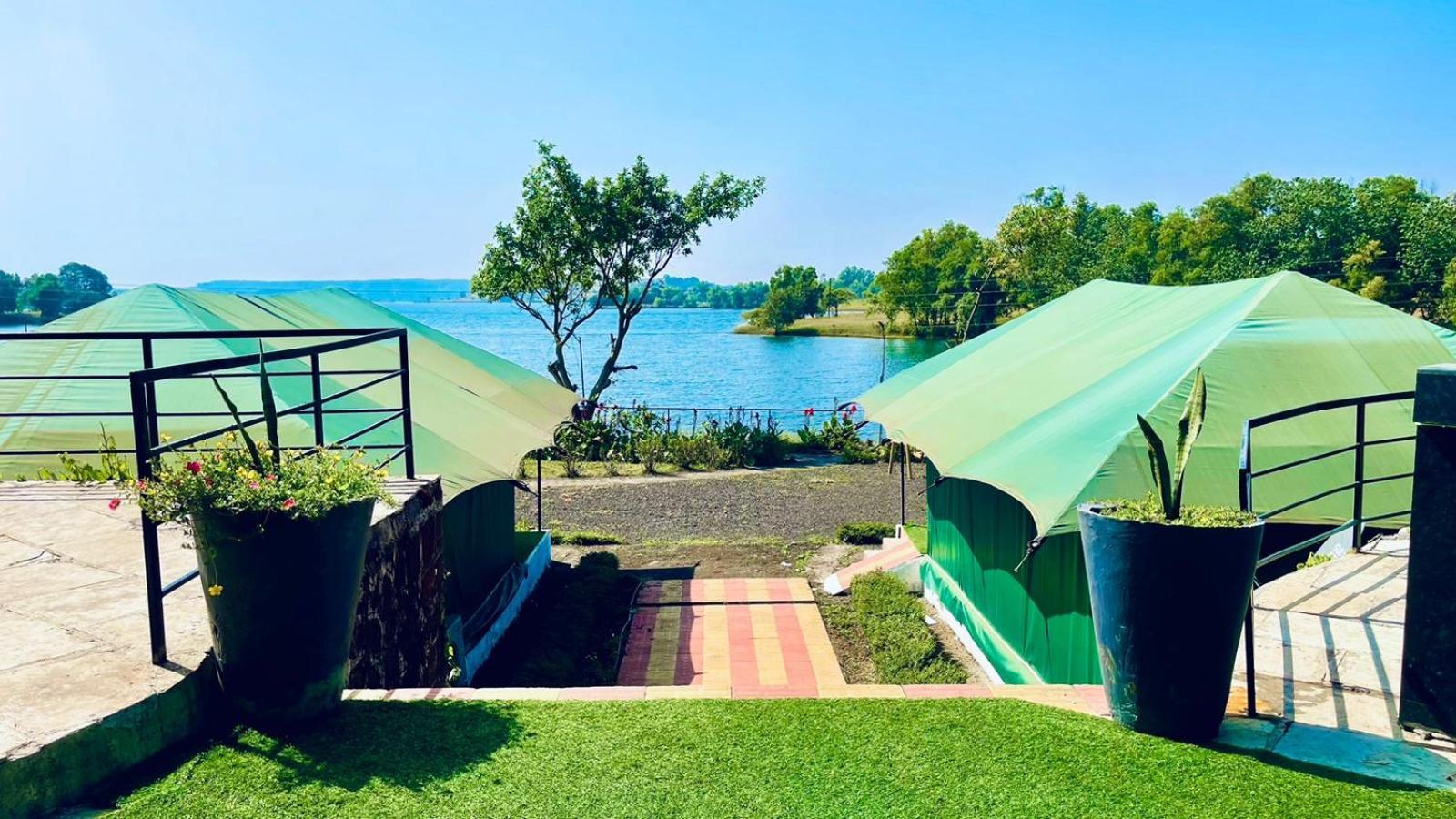 Amigos Lake Resort-Igatpuri, Maharashtra Exterior photo